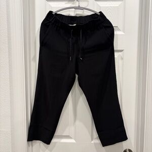 Lululemon On The Fly Crop Pants – Black | size 6